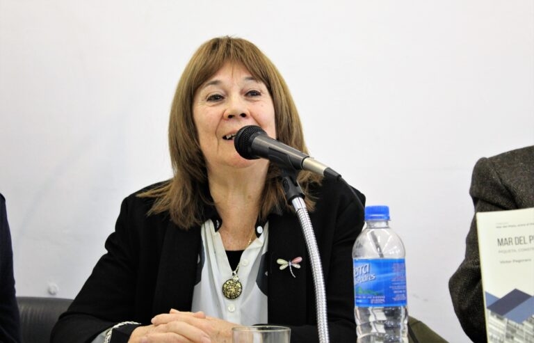 La UNMdP presentó la colección “Mar del Plata, entre el mar y la pampa”