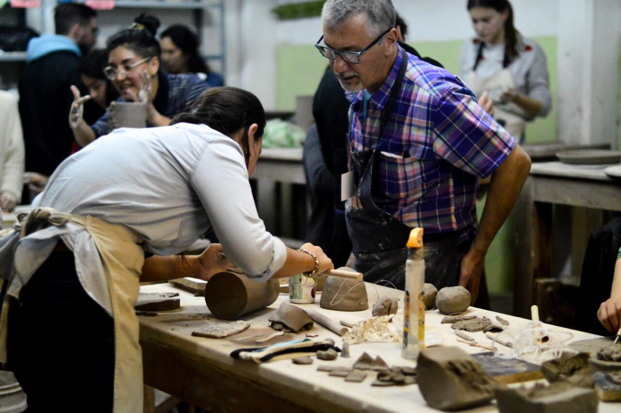 escuela-de-ceramica-mar-del-plata-carreras-gratuitas