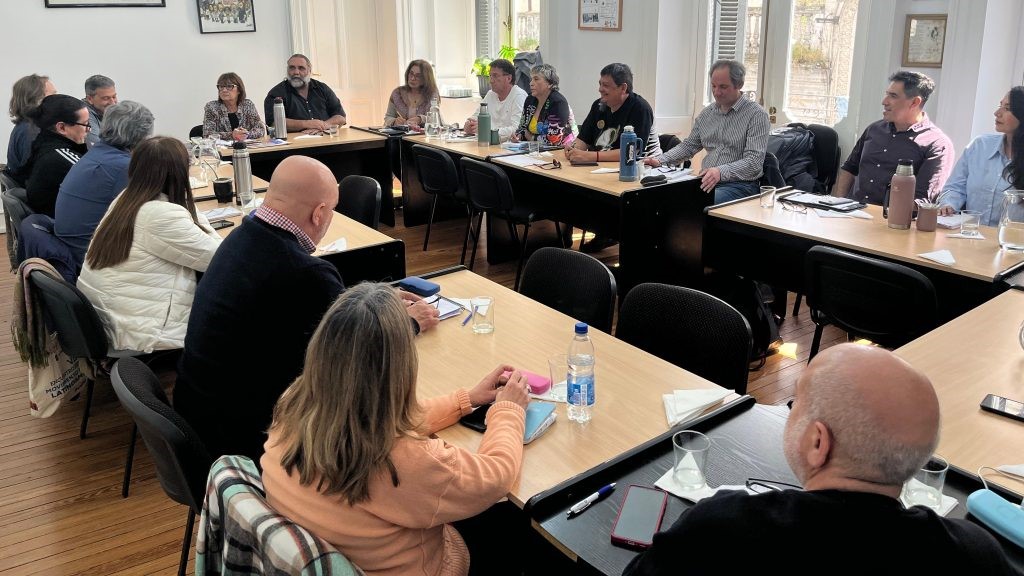 ctera-convoca-paro-nacional-docente-gremios-universitarios