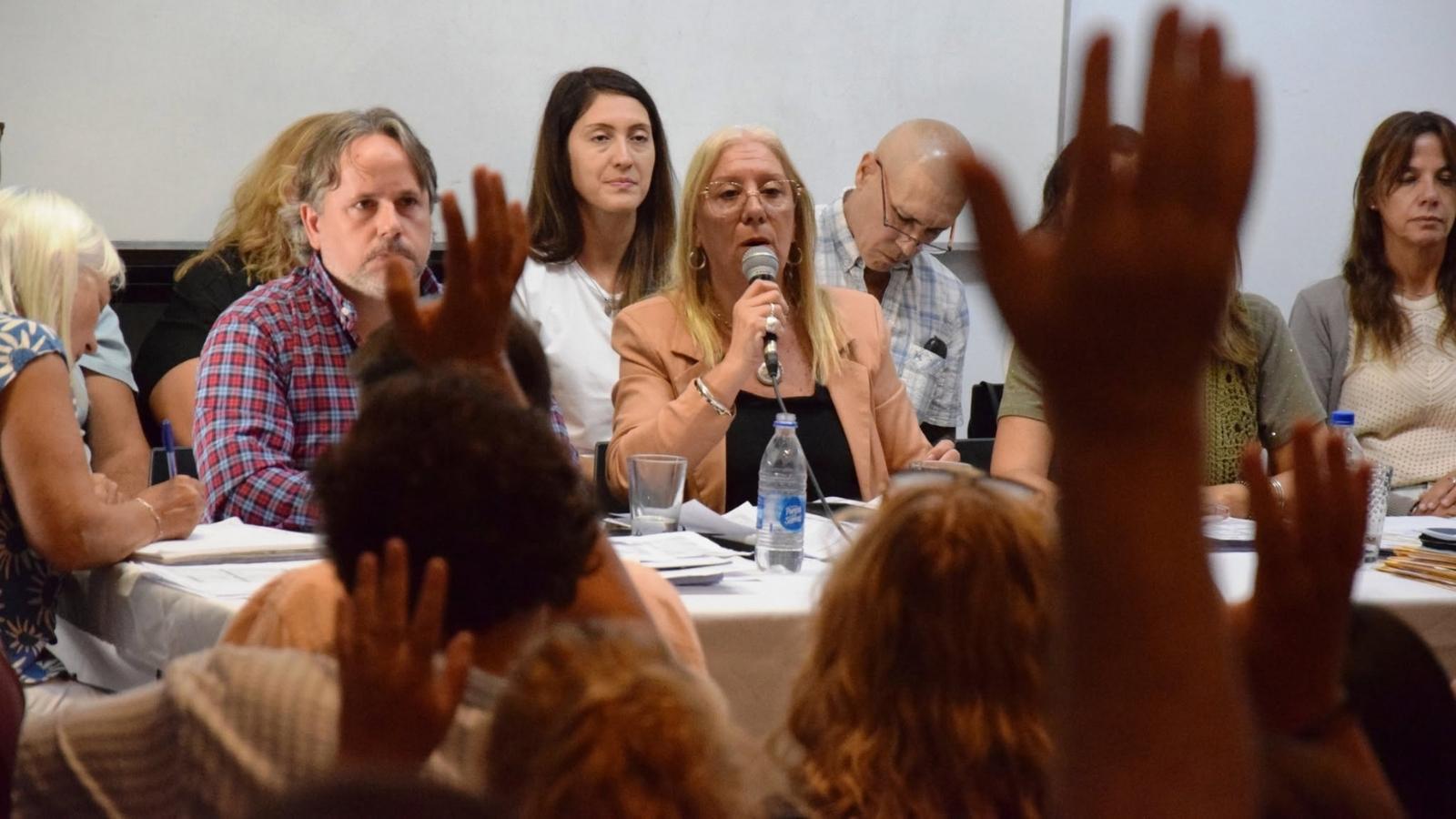 paritaria-provincial-sin-acuerdo-paro-docente-de-la-feb