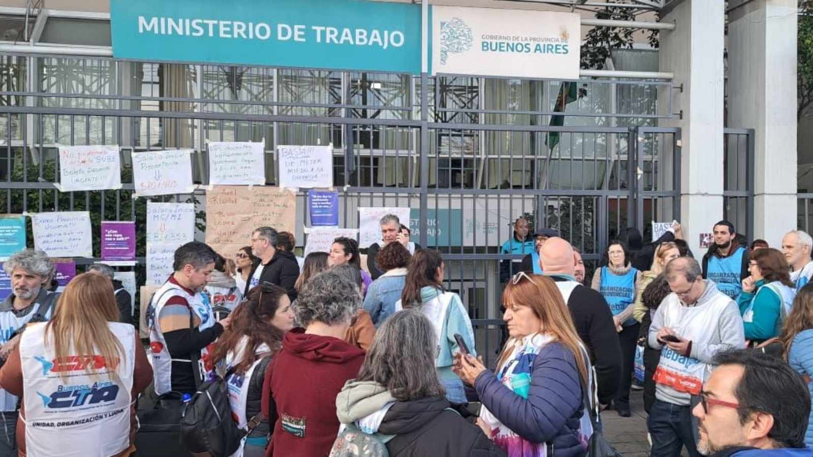 paritaria-provincial-docente-fudb-reclama-actualizacion-salarial