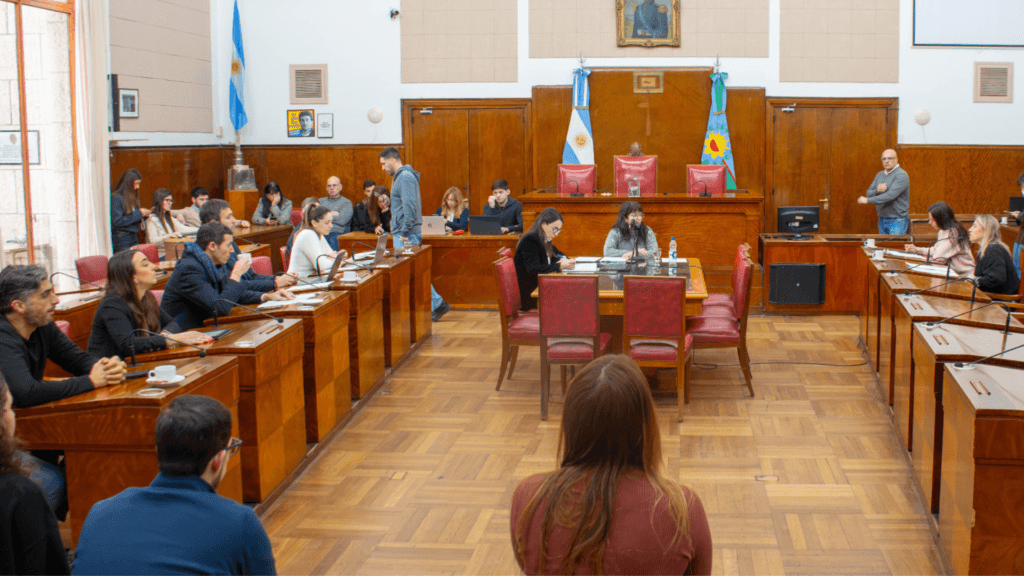 concejo-deliberante-comision-de-educacion-escuela