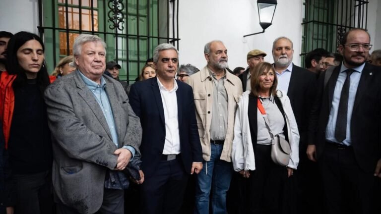 reunion-del-cin-en-el-cabildo-buenos-aires